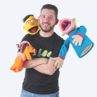 Leo Puppet Show